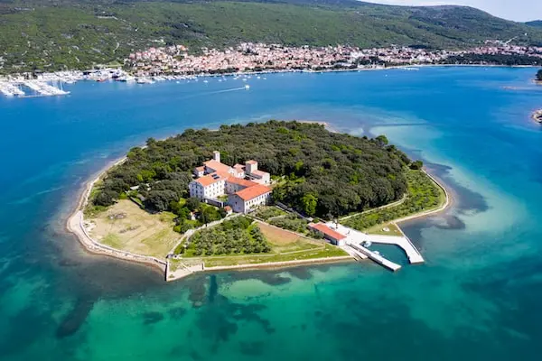 Kloster auf der Insel Košljun