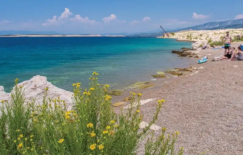 Beach Tiha
