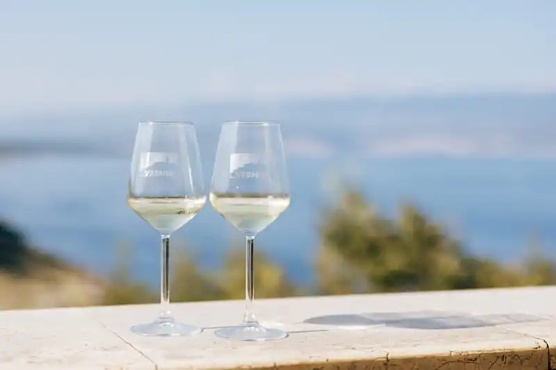 Vrbnička Žlahtina wine